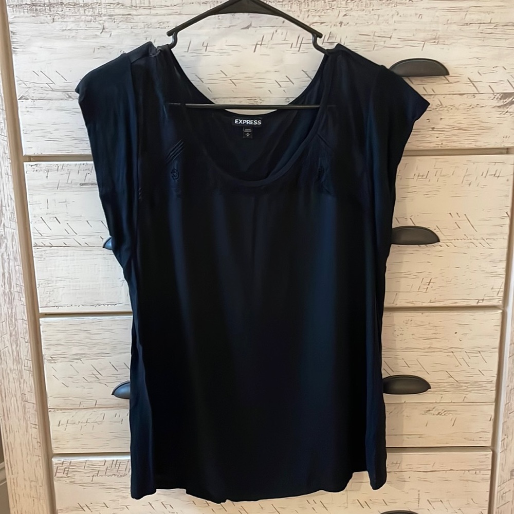 Black Express Top